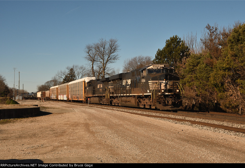 NS 8064